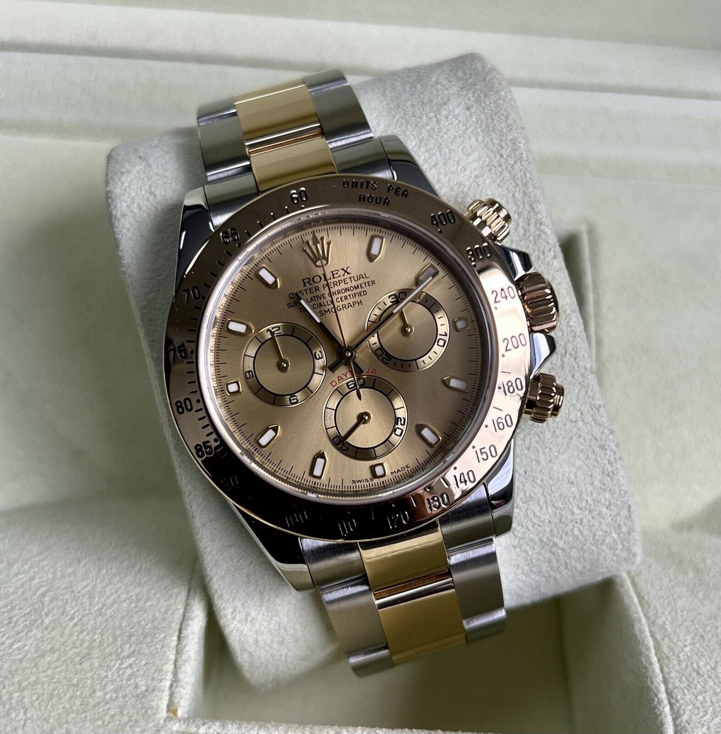 Rolex Daytona 116523 Steel & Yellow Gold. Champagne Dial. 2010 Box & Papers