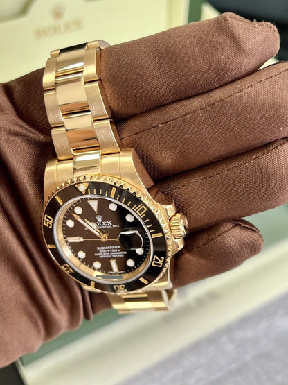 Rolex Submariner 116618LN Yellow Gold Black Kit. 2013, Box & Papers, Immaculate